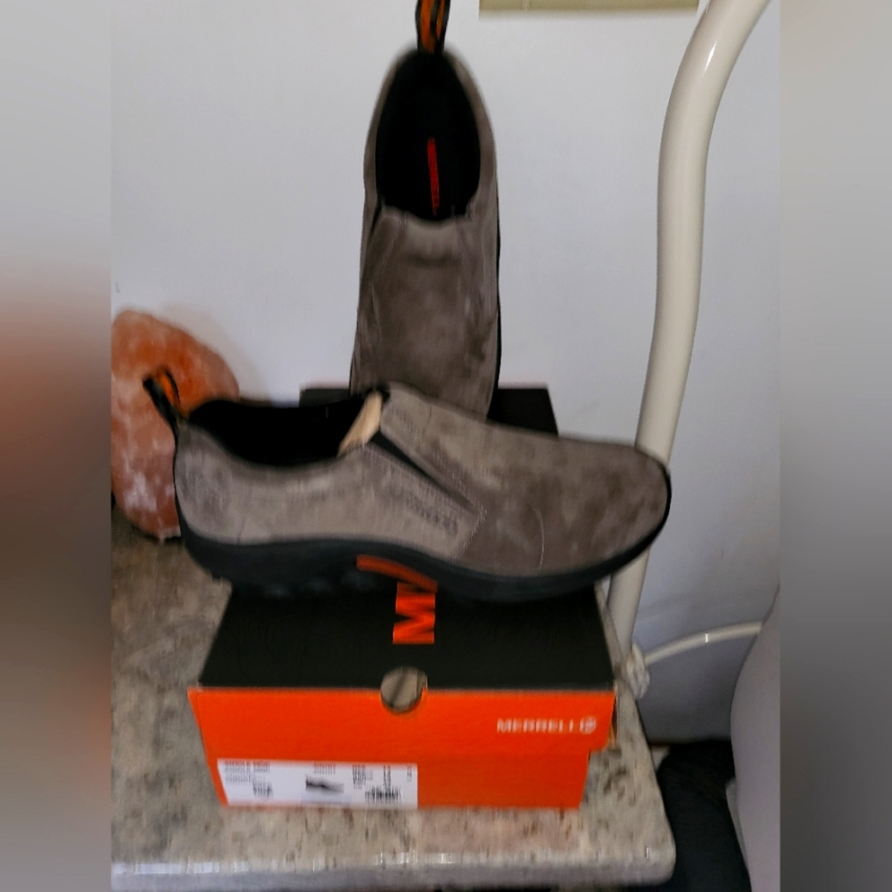 NIB Men's Merrell Jungle Moc's